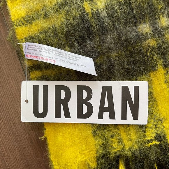NWT Urban M XL Scarve - Picture 6 of 6